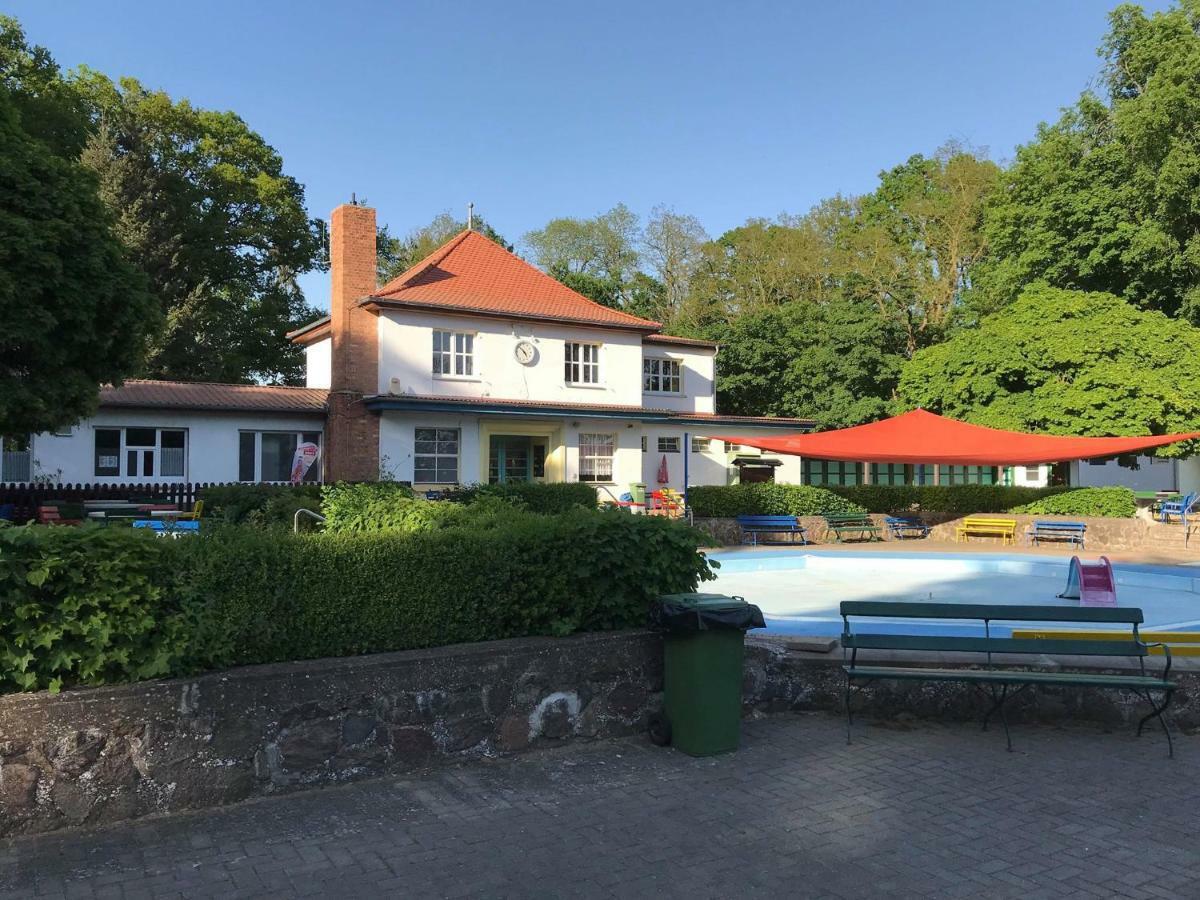 Pension Am Waldbad Seehausen  Eksteriør billede